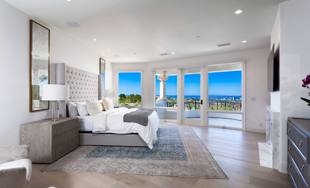 17-Telescope-Master-Bedroom-3