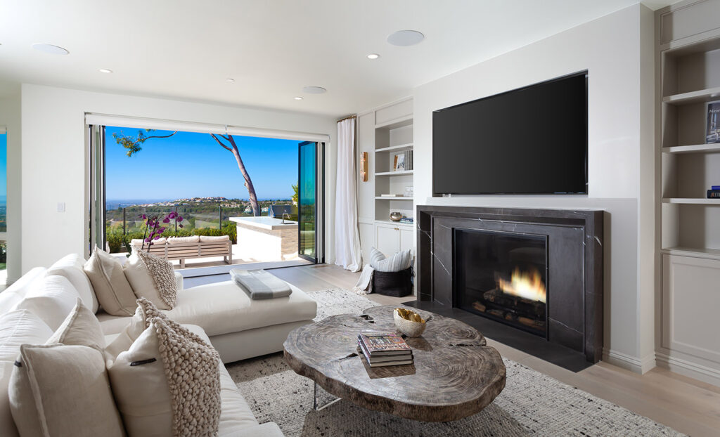 17-Telescope-TV-Room