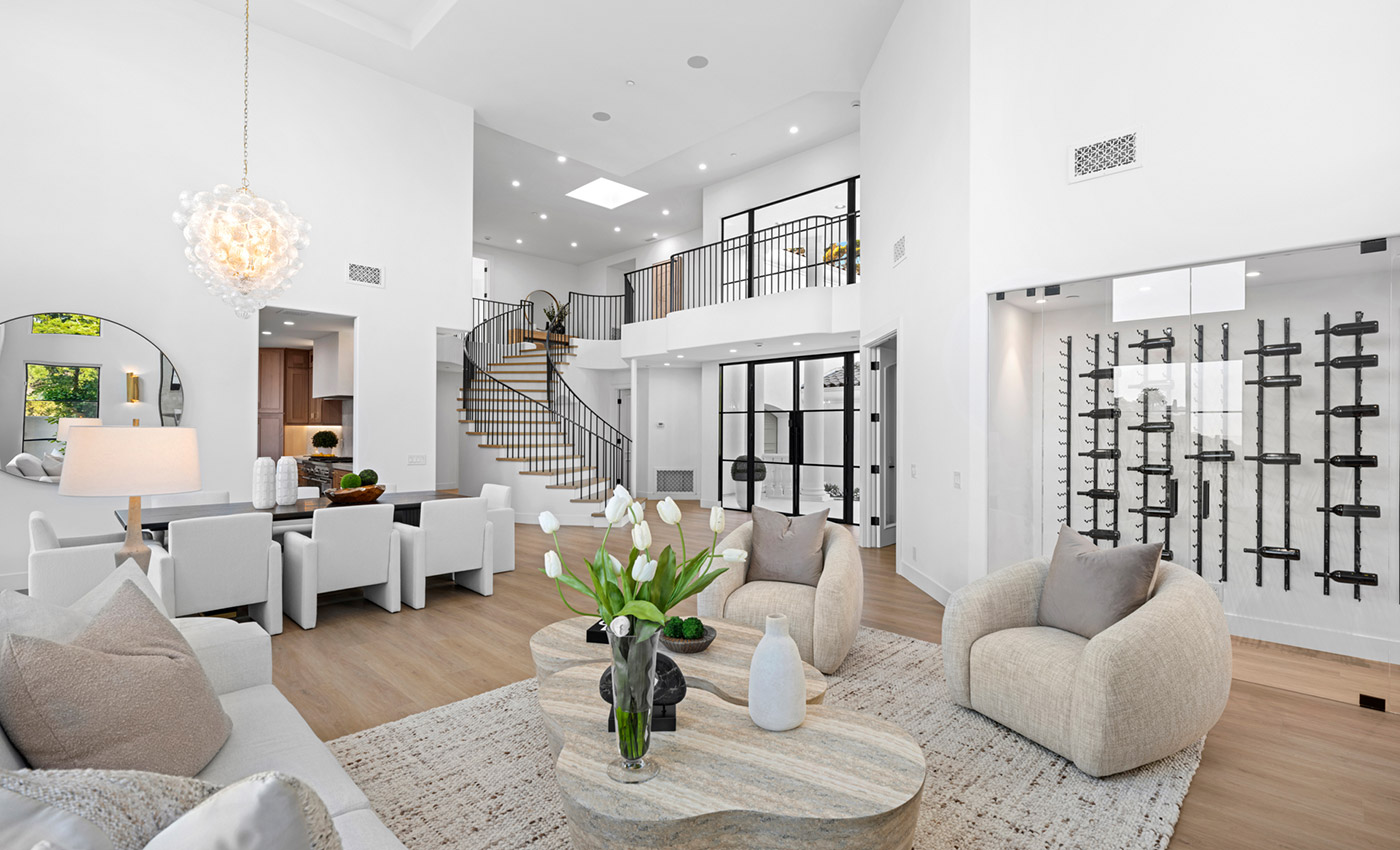 18-Clearview-Livingroom