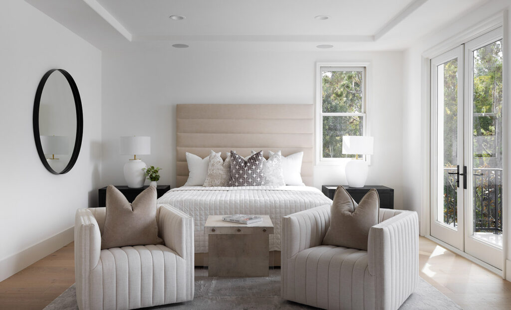 31-Vista-Tramonto-Master-Bedroom